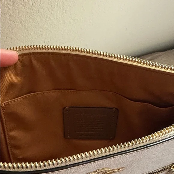 Coach Cream Crossbody Bag - Picture 6 of 7